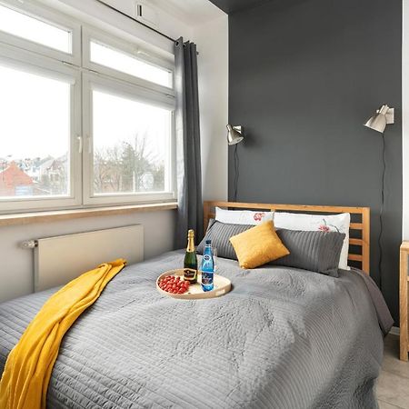Superapart Wilanowska Apt 20 "Pet-Friendly 1Br Home With Patio Варшава Экстерьер фото