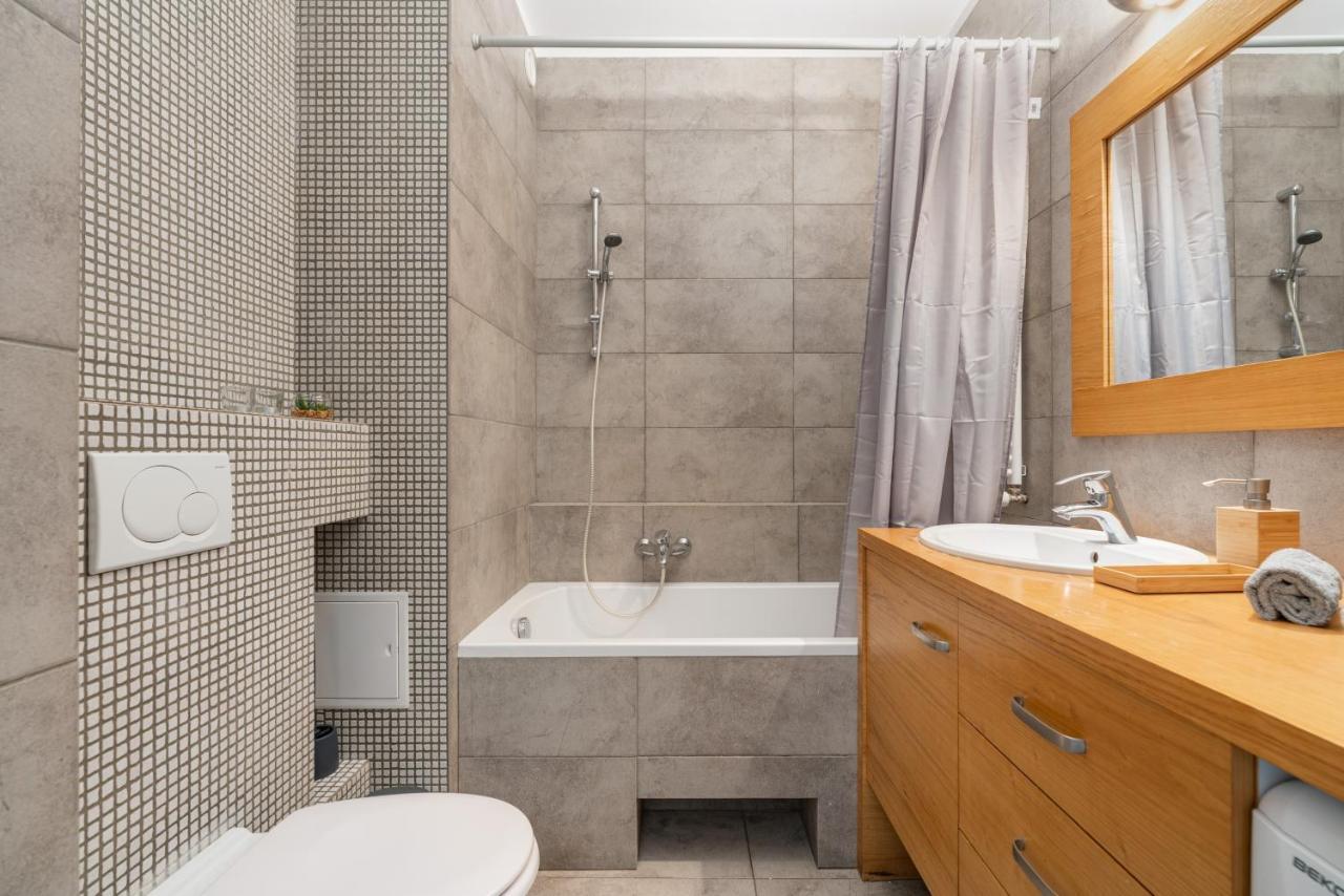 Superapart Wilanowska Apt 20 "Pet-Friendly 1Br Home With Patio Варшава Экстерьер фото
