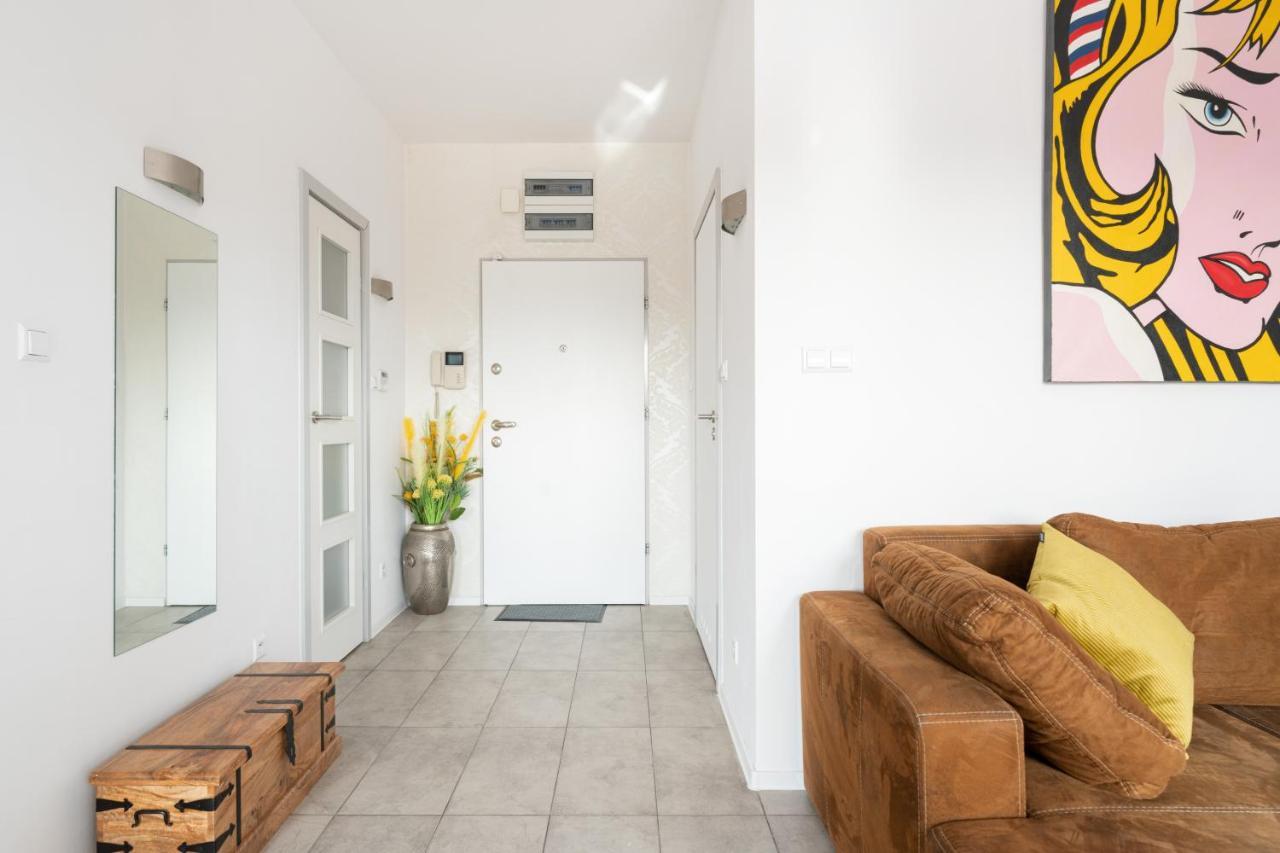 Superapart Wilanowska Apt 20 "Pet-Friendly 1Br Home With Patio Варшава Экстерьер фото